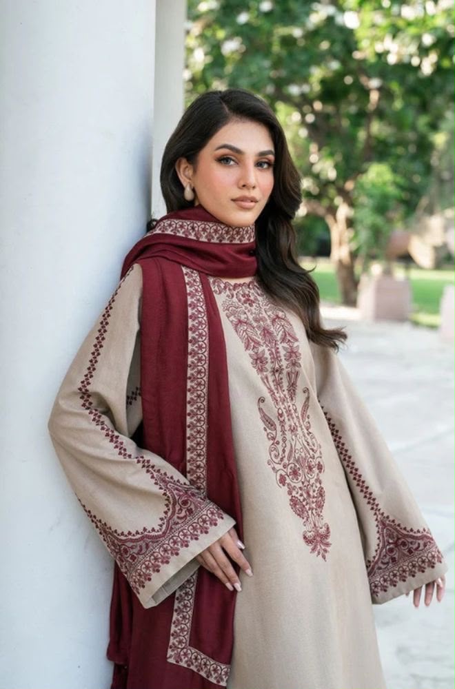 Elegant 3PC Lawn Collection